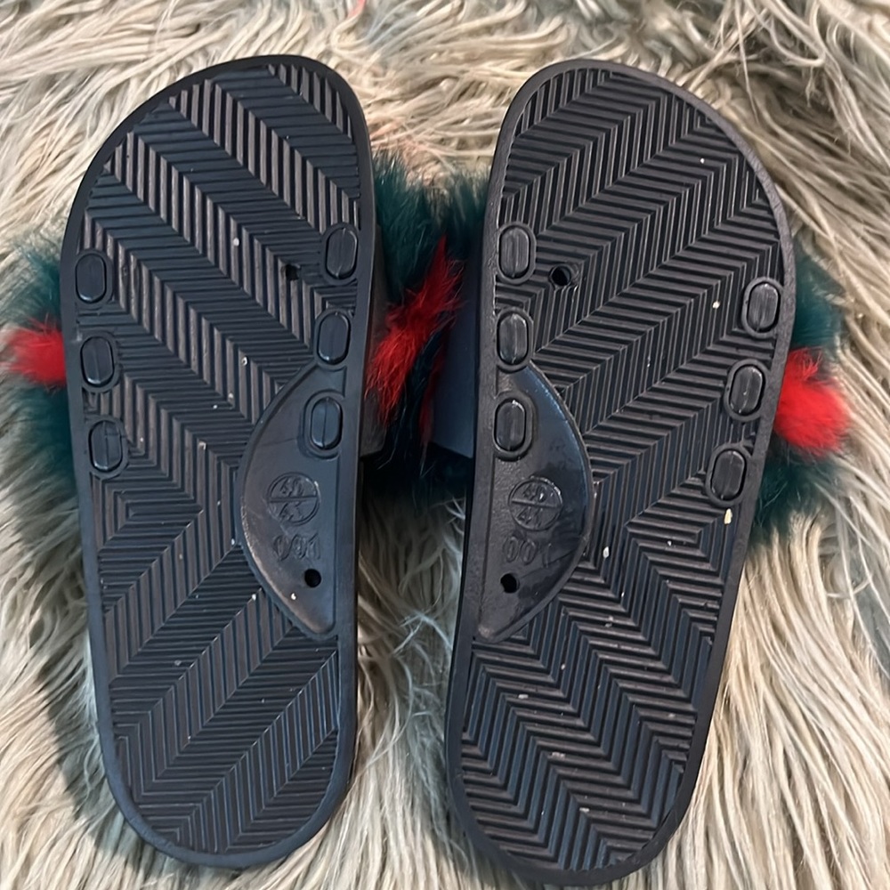 ❤️💚 Slide Sandals 💚❤️ - Picture 3 of 3